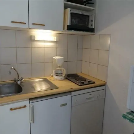 T2 4 Pers, Centre-village, Proche Pistes Et Commerces, Balcon Sud, Piscine L'été - Fr-1-342-145 Arèches